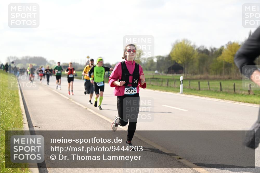 12.04.2026 - 45. Internationalen Wilhelmsburger Insellauf Dr. Thomas Lammeyer http://msf.ph/oto/9444203 12.04.2026 10:18:20 Laufen 3772 meine-sportfotos.de