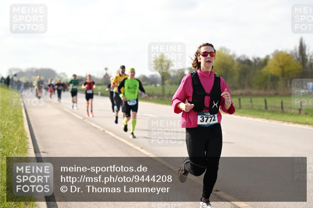 12.04.2026 - 45. Internationalen Wilhelmsburger Insellauf Dr. Thomas Lammeyer http://msf.ph/oto/9444208 12.04.2026 10:18:20 Laufen 3772 meine-sportfotos.de