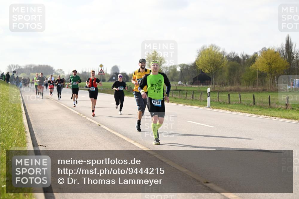 12.04.2026 - 45. Internationalen Wilhelmsburger Insellauf Dr. Thomas Lammeyer http://msf.ph/oto/9444215 12.04.2026 10:18:21 Laufen 2075, 34, 4758 meine-sportfotos.de