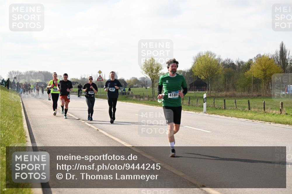 12.04.2026 - 45. Internationalen Wilhelmsburger Insellauf Dr. Thomas Lammeyer http://msf.ph/oto/9444245 12.04.2026 10:18:28 Laufen 3256, 3860, 4631, 4181 meine-sportfotos.de