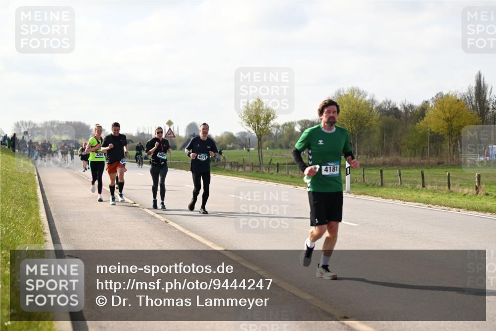 12.04.2026 - 45. Internationalen Wilhelmsburger Insellauf Dr. Thomas Lammeyer http://msf.ph/oto/9444247 12.04.2026 10:18:29 Laufen 3256, 3860, 4631, 4181 meine-sportfotos.de