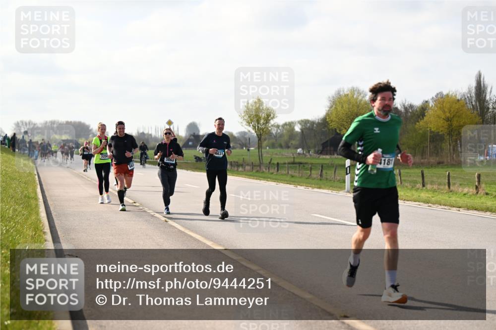 12.04.2026 - 45. Internationalen Wilhelmsburger Insellauf Dr. Thomas Lammeyer http://msf.ph/oto/9444251 12.04.2026 10:18:29 Laufen 32564, 3860, 4631, 4181 meine-sportfotos.de