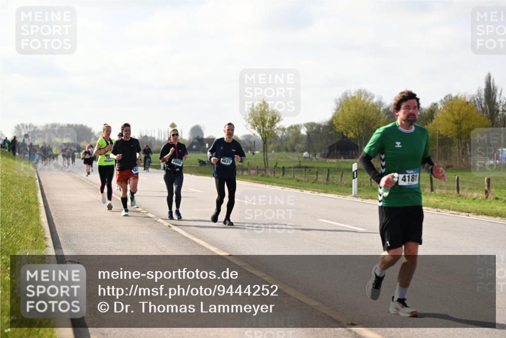 12.04.2026 - 45. Internationalen Wilhelmsburger Insellauf Dr. Thomas Lammeyer http://msf.ph/oto/9444252 12.04.2026 10:18:29 Laufen 325, 3860, 4631, 4181 meine-sportfotos.de