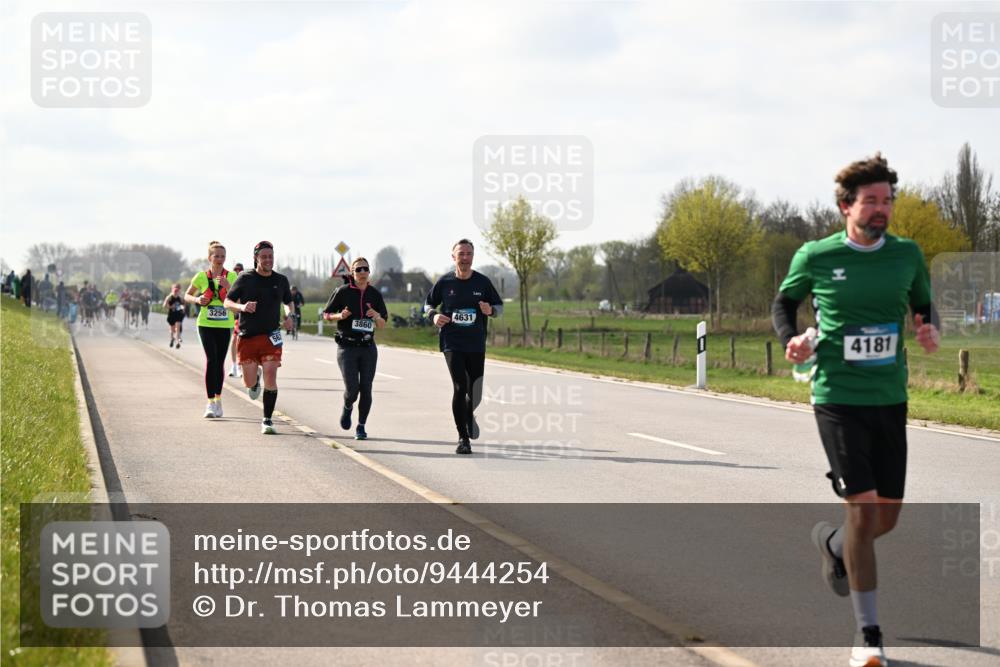 12.04.2026 - 45. Internationalen Wilhelmsburger Insellauf Dr. Thomas Lammeyer http://msf.ph/oto/9444254 12.04.2026 10:18:30 Laufen 3256, 3860, 4631, 4181 meine-sportfotos.de