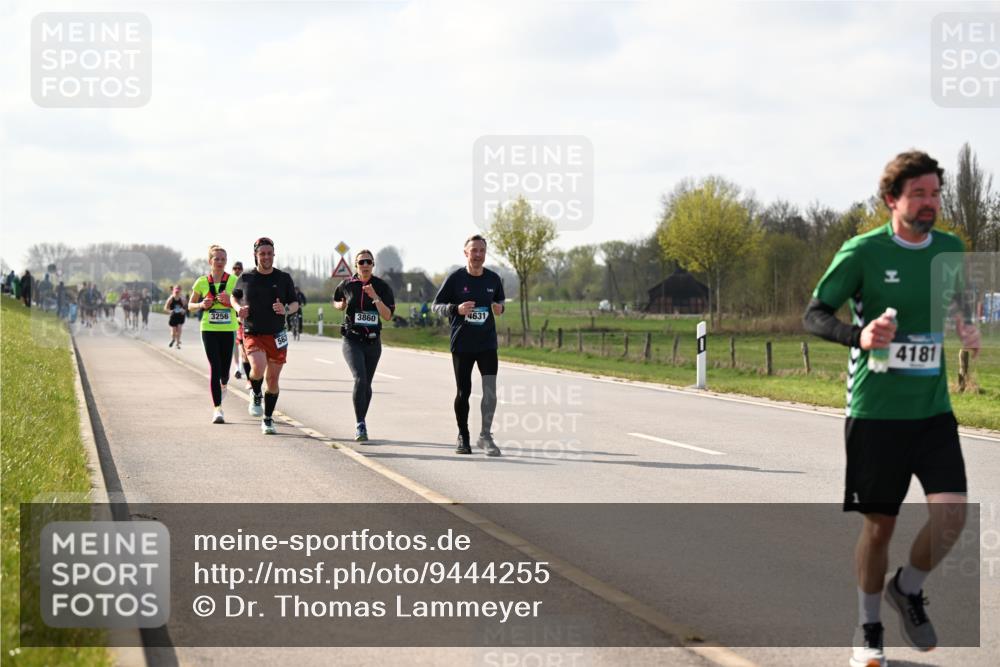 12.04.2026 - 45. Internationalen Wilhelmsburger Insellauf Dr. Thomas Lammeyer http://msf.ph/oto/9444255 12.04.2026 10:18:30 Laufen 3256, 3860, 4631, 4181 meine-sportfotos.de