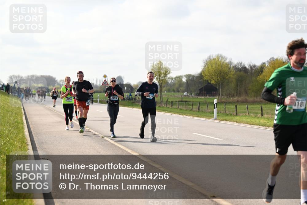 12.04.2026 - 45. Internationalen Wilhelmsburger Insellauf Dr. Thomas Lammeyer http://msf.ph/oto/9444256 12.04.2026 10:18:30 Laufen 3256, 3860, 4631, 4181 meine-sportfotos.de