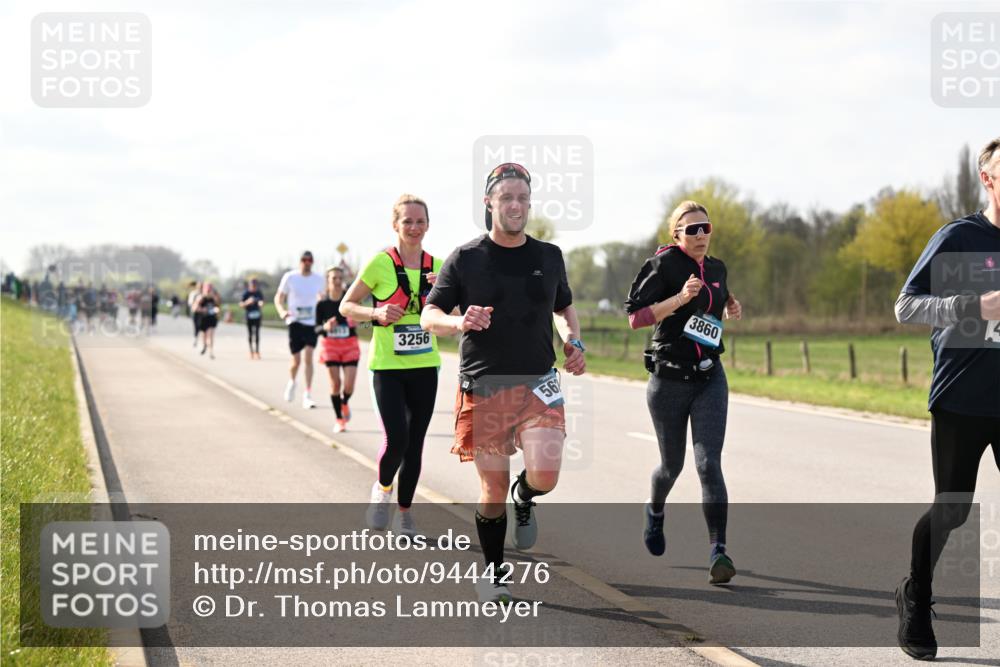 12.04.2026 - 45. Internationalen Wilhelmsburger Insellauf Dr. Thomas Lammeyer http://msf.ph/oto/9444276 12.04.2026 10:18:33 Laufen 3256, 56, 3860 meine-sportfotos.de