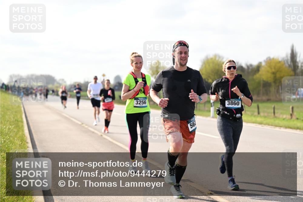 12.04.2026 - 45. Internationalen Wilhelmsburger Insellauf Dr. Thomas Lammeyer http://msf.ph/oto/9444279 12.04.2026 10:18:33 Laufen 3256, 56, 3860 meine-sportfotos.de