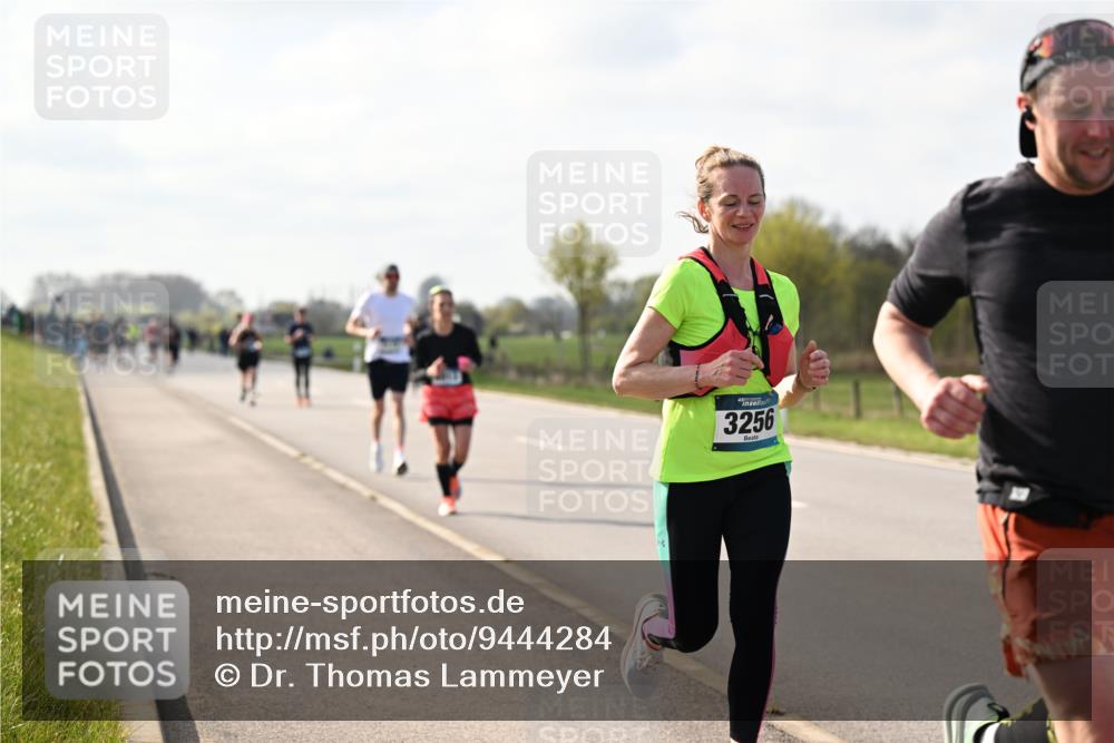 12.04.2026 - 45. Internationalen Wilhelmsburger Insellauf Dr. Thomas Lammeyer http://msf.ph/oto/9444284 12.04.2026 10:18:34 Laufen 45, 3256 meine-sportfotos.de