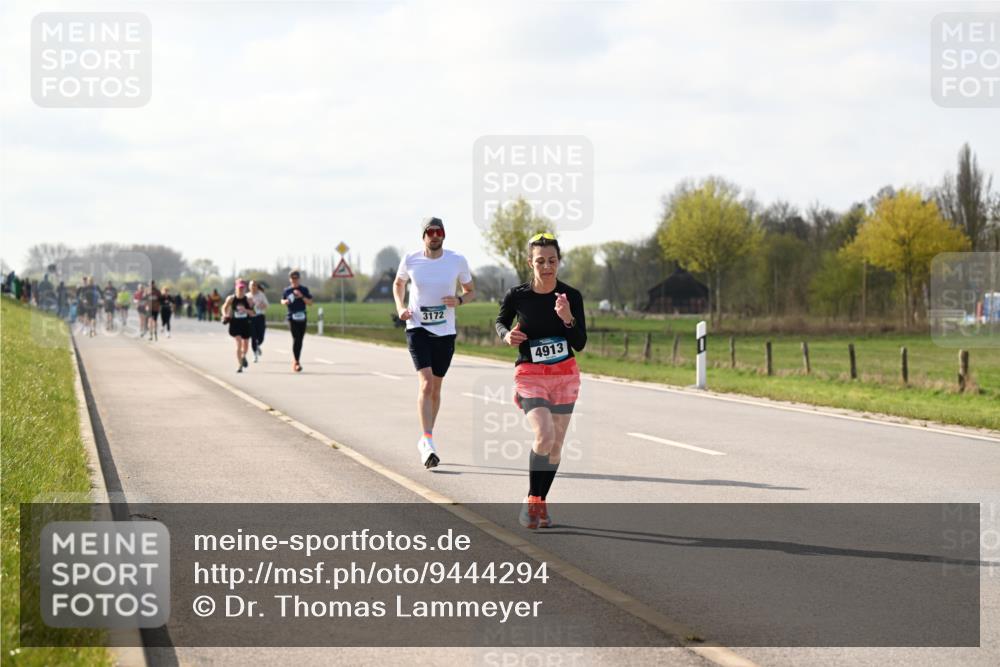 12.04.2026 - 45. Internationalen Wilhelmsburger Insellauf Dr. Thomas Lammeyer http://msf.ph/oto/9444294 12.04.2026 10:18:36 Laufen 3172, 4913 meine-sportfotos.de