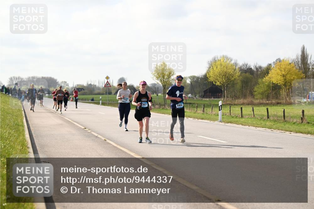 12.04.2026 - 45. Internationalen Wilhelmsburger Insellauf Dr. Thomas Lammeyer http://msf.ph/oto/9444337 12.04.2026 10:18:43 Laufen 3408, 367, 4402 meine-sportfotos.de