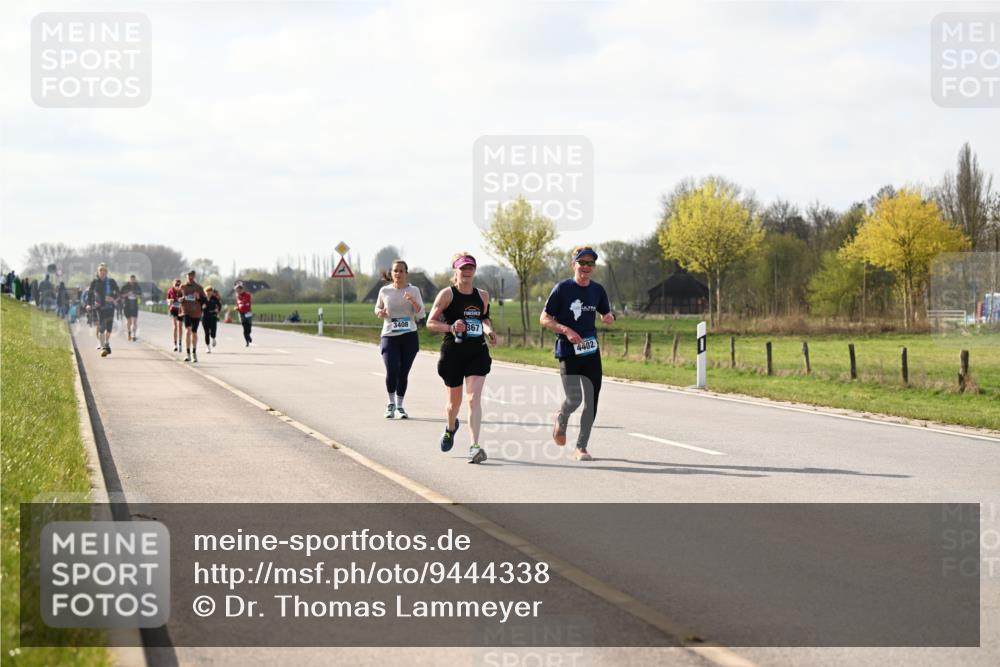 12.04.2026 - 45. Internationalen Wilhelmsburger Insellauf Dr. Thomas Lammeyer http://msf.ph/oto/9444338 12.04.2026 10:18:43 Laufen 3408, 367, 4402 meine-sportfotos.de