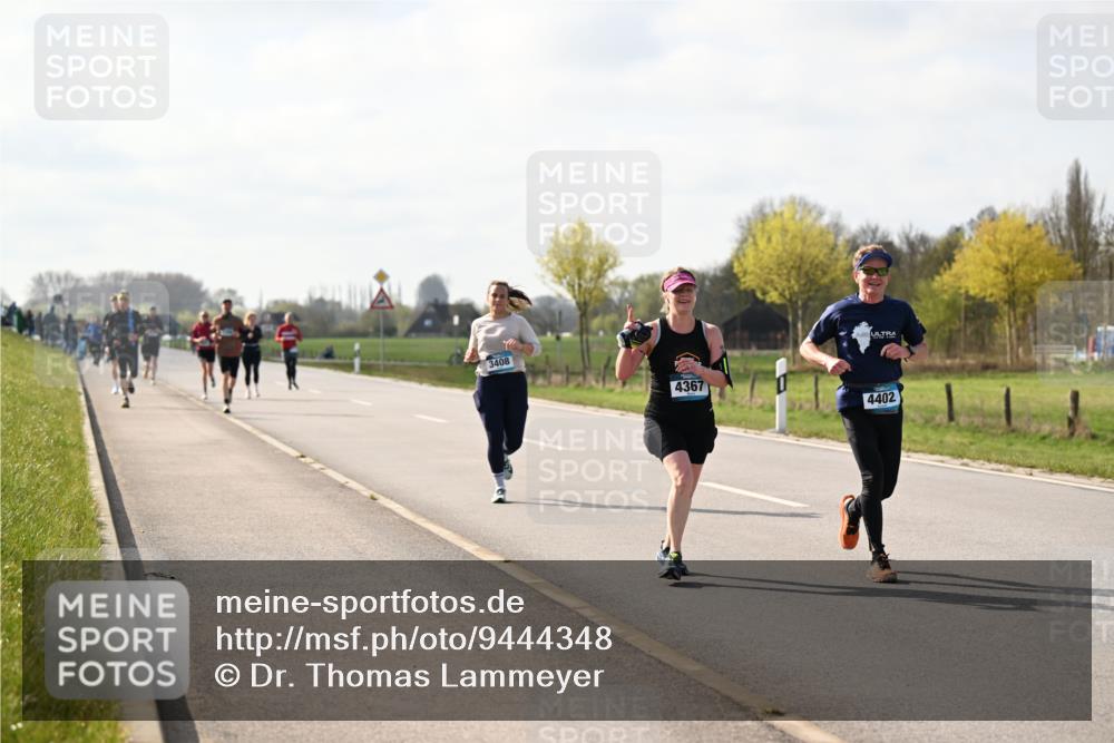 12.04.2026 - 45. Internationalen Wilhelmsburger Insellauf Dr. Thomas Lammeyer http://msf.ph/oto/9444348 12.04.2026 10:18:45 Laufen 3408, 4367, 4402 meine-sportfotos.de