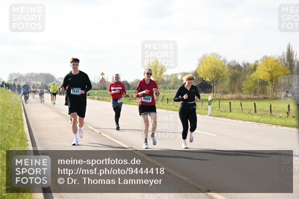 12.04.2026 - 45. Internationalen Wilhelmsburger Insellauf Dr. Thomas Lammeyer http://msf.ph/oto/9444418 12.04.2026 10:18:57 Laufen 3543, 2134, 3008 meine-sportfotos.de