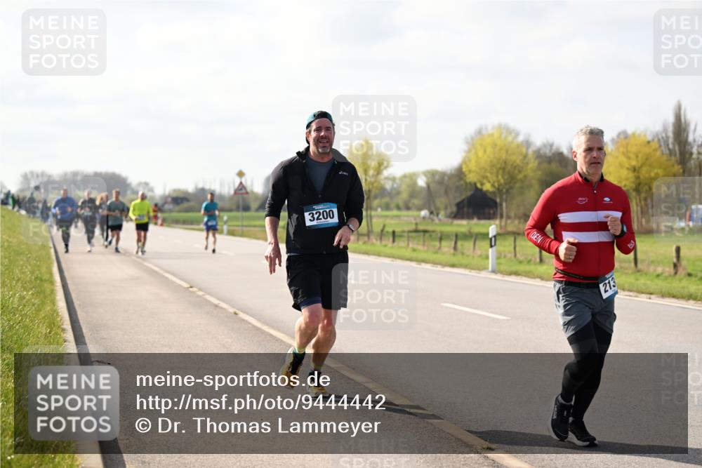 12.04.2026 - 45. Internationalen Wilhelmsburger Insellauf Dr. Thomas Lammeyer http://msf.ph/oto/9444442 12.04.2026 10:19:01 Laufen 3200, 213 meine-sportfotos.de