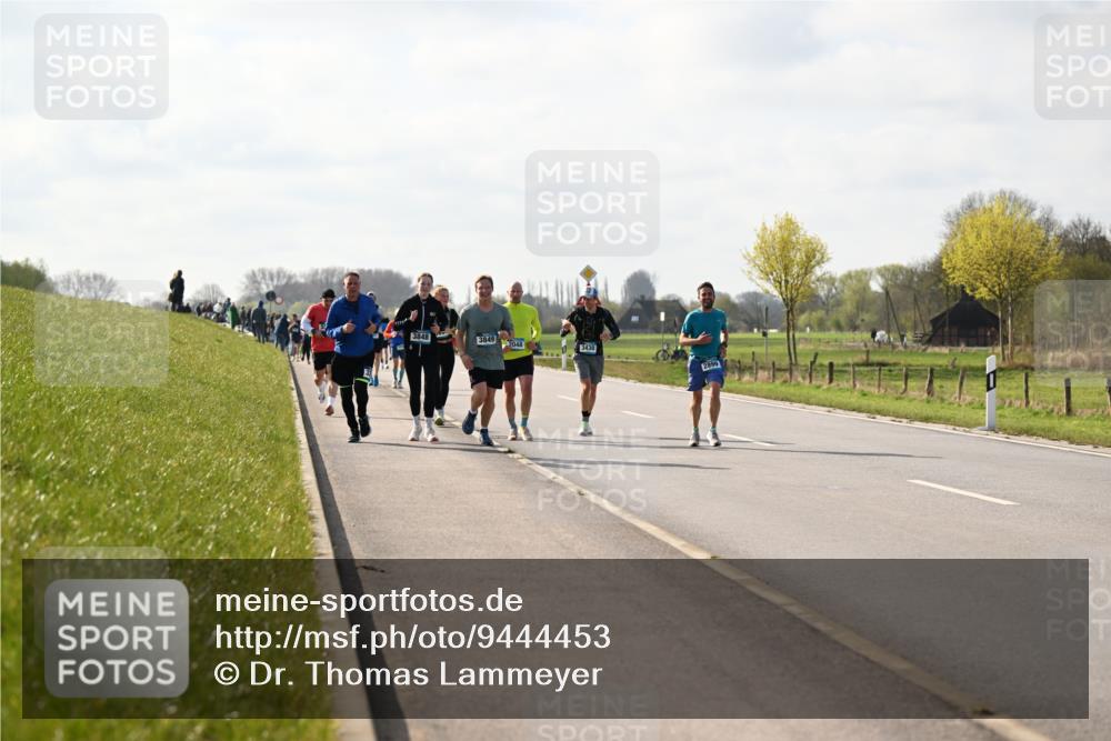 12.04.2026 - 45. Internationalen Wilhelmsburger Insellauf Dr. Thomas Lammeyer http://msf.ph/oto/9444453 12.04.2026 10:19:07 Laufen 3848, 3849, 2048, 3430, 2899 meine-sportfotos.de