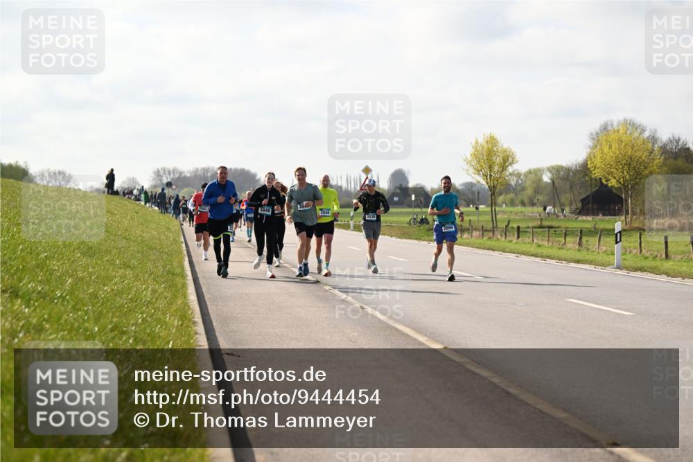 12.04.2026 - 45. Internationalen Wilhelmsburger Insellauf Dr. Thomas Lammeyer http://msf.ph/oto/9444454 12.04.2026 10:19:07 Laufen 384, 3848, 2048, 3430, 2899 meine-sportfotos.de