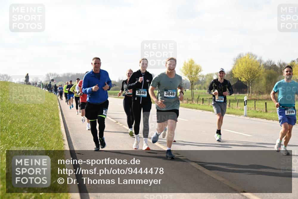 12.04.2026 - 45. Internationalen Wilhelmsburger Insellauf Dr. Thomas Lammeyer http://msf.ph/oto/9444478 12.04.2026 10:19:11 Laufen 33, 56, 3848, 3849, 430, 2899 meine-sportfotos.de
