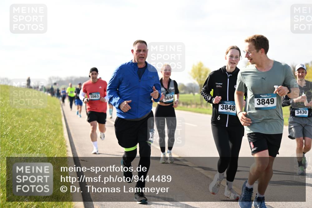 12.04.2026 - 45. Internationalen Wilhelmsburger Insellauf Dr. Thomas Lammeyer http://msf.ph/oto/9444489 12.04.2026 10:19:13 Laufen 5563, 5694, 33, 3848, 3849, 3430 meine-sportfotos.de