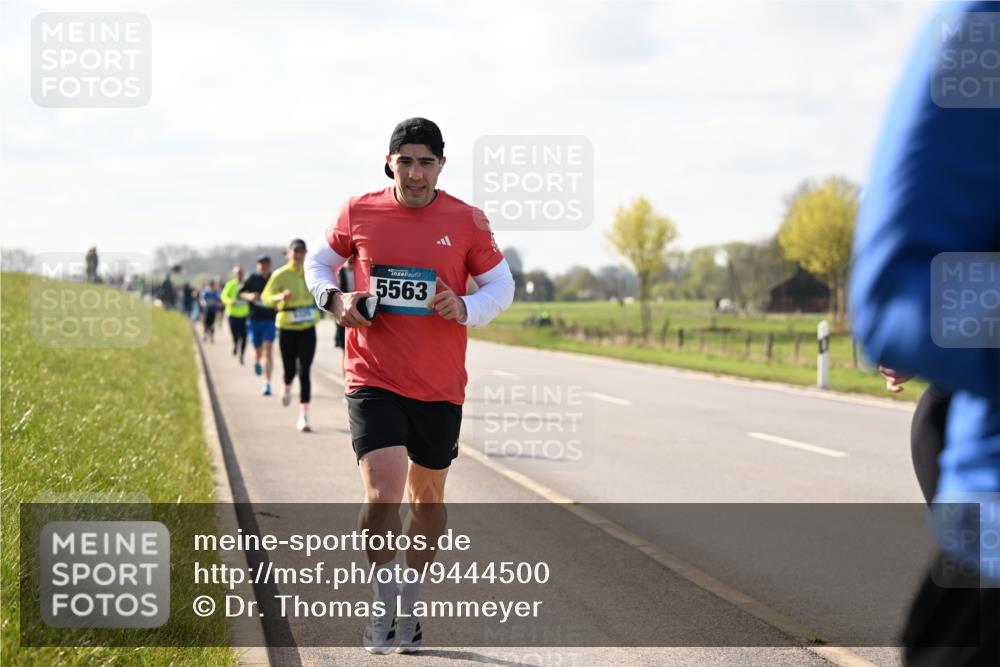 12.04.2026 - 45. Internationalen Wilhelmsburger Insellauf Dr. Thomas Lammeyer http://msf.ph/oto/9444500 12.04.2026 10:19:15 Laufen 5563 meine-sportfotos.de