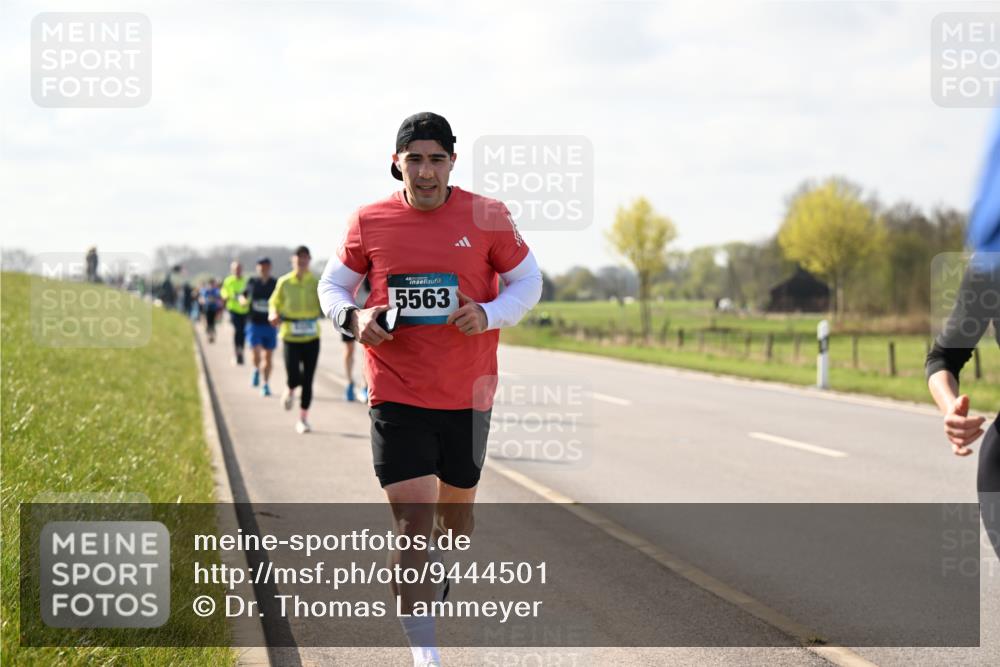 12.04.2026 - 45. Internationalen Wilhelmsburger Insellauf Dr. Thomas Lammeyer http://msf.ph/oto/9444501 12.04.2026 10:19:15 Laufen 5563 meine-sportfotos.de