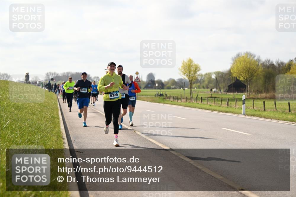 12.04.2026 - 45. Internationalen Wilhelmsburger Insellauf Dr. Thomas Lammeyer http://msf.ph/oto/9444512 12.04.2026 10:19:17 Laufen 5690, 5325, 07, 5598 meine-sportfotos.de