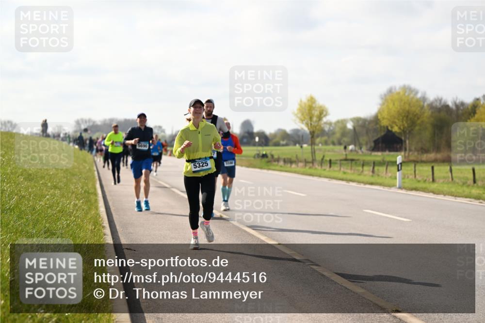 12.04.2026 - 45. Internationalen Wilhelmsburger Insellauf Dr. Thomas Lammeyer http://msf.ph/oto/9444516 12.04.2026 10:19:17 Laufen 5690, 5325 meine-sportfotos.de