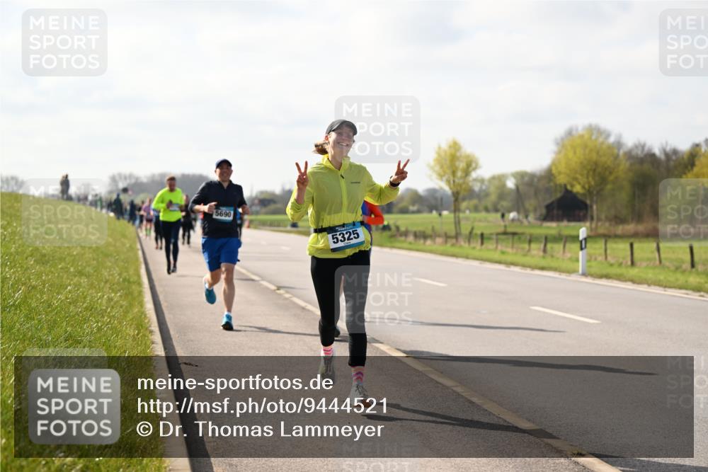 12.04.2026 - 45. Internationalen Wilhelmsburger Insellauf Dr. Thomas Lammeyer http://msf.ph/oto/9444521 12.04.2026 10:19:18 Laufen 5690, 5325 meine-sportfotos.de