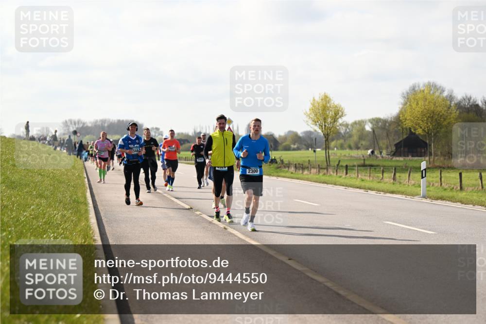 12.04.2026 - 45. Internationalen Wilhelmsburger Insellauf Dr. Thomas Lammeyer http://msf.ph/oto/9444550 12.04.2026 10:19:26 Laufen 568, 2300 meine-sportfotos.de
