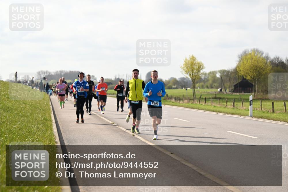 12.04.2026 - 45. Internationalen Wilhelmsburger Insellauf Dr. Thomas Lammeyer http://msf.ph/oto/9444552 12.04.2026 10:19:26 Laufen 1441, 2300 meine-sportfotos.de