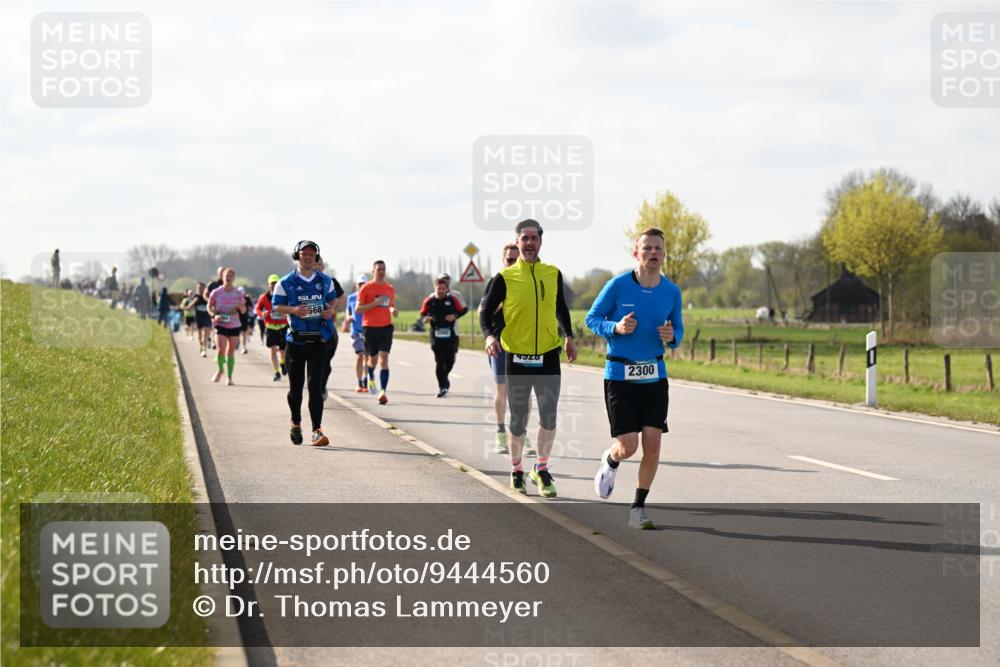 12.04.2026 - 45. Internationalen Wilhelmsburger Insellauf Dr. Thomas Lammeyer http://msf.ph/oto/9444560 12.04.2026 10:19:27 Laufen 568, 4920, 2300 meine-sportfotos.de