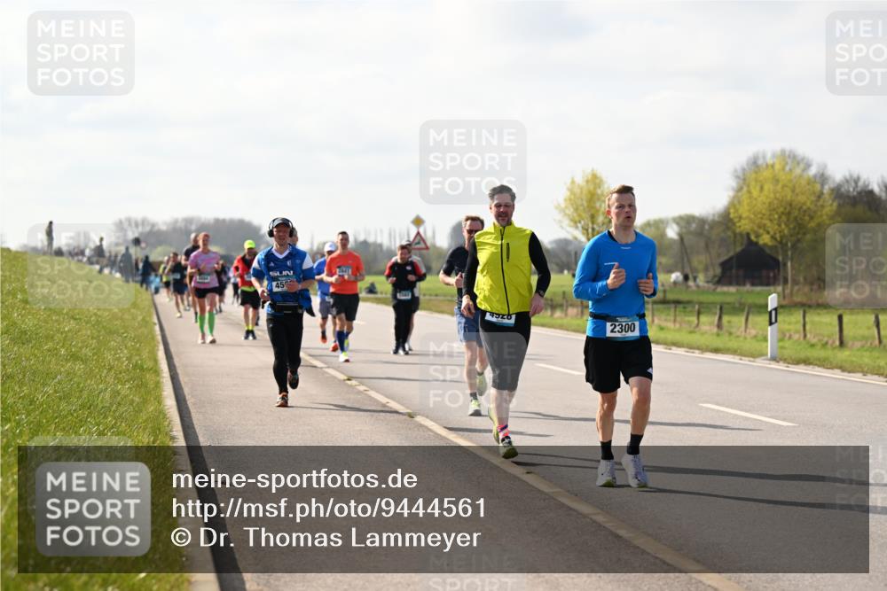 12.04.2026 - 45. Internationalen Wilhelmsburger Insellauf Dr. Thomas Lammeyer http://msf.ph/oto/9444561 12.04.2026 10:19:28 Laufen 45, 2300 meine-sportfotos.de