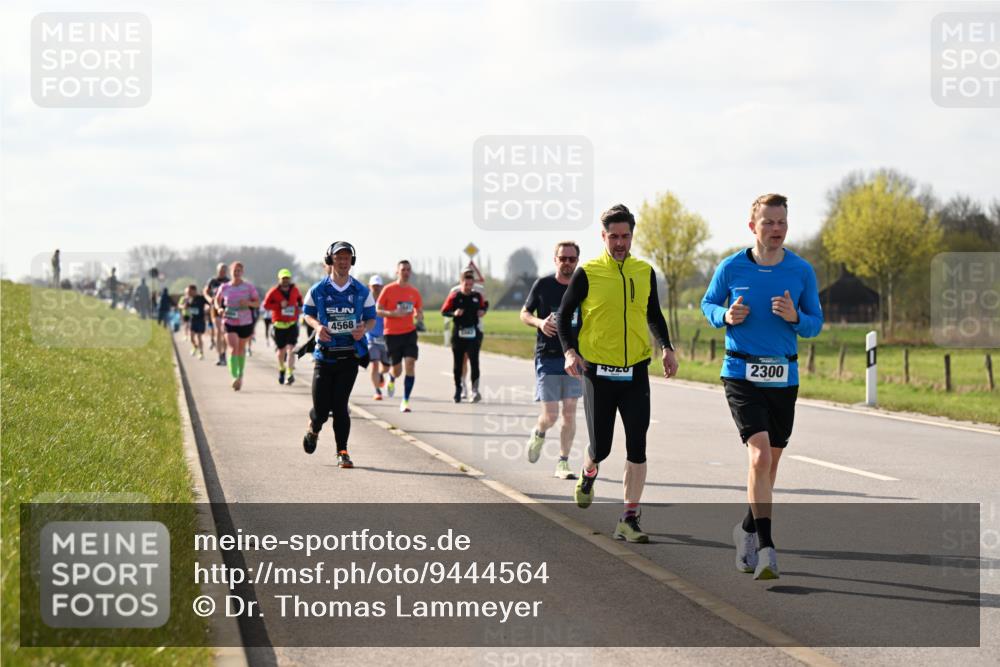 12.04.2026 - 45. Internationalen Wilhelmsburger Insellauf Dr. Thomas Lammeyer http://msf.ph/oto/9444564 12.04.2026 10:19:28 Laufen 4568, 4320, 2300 meine-sportfotos.de
