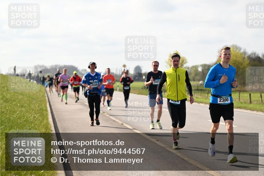 12.04.2026 - 45. Internationalen Wilhelmsburger Insellauf Dr. Thomas Lammeyer http://msf.ph/oto/9444567 12.04.2026 10:19:28 Laufen 4568, 3563, 2300 meine-sportfotos.de
