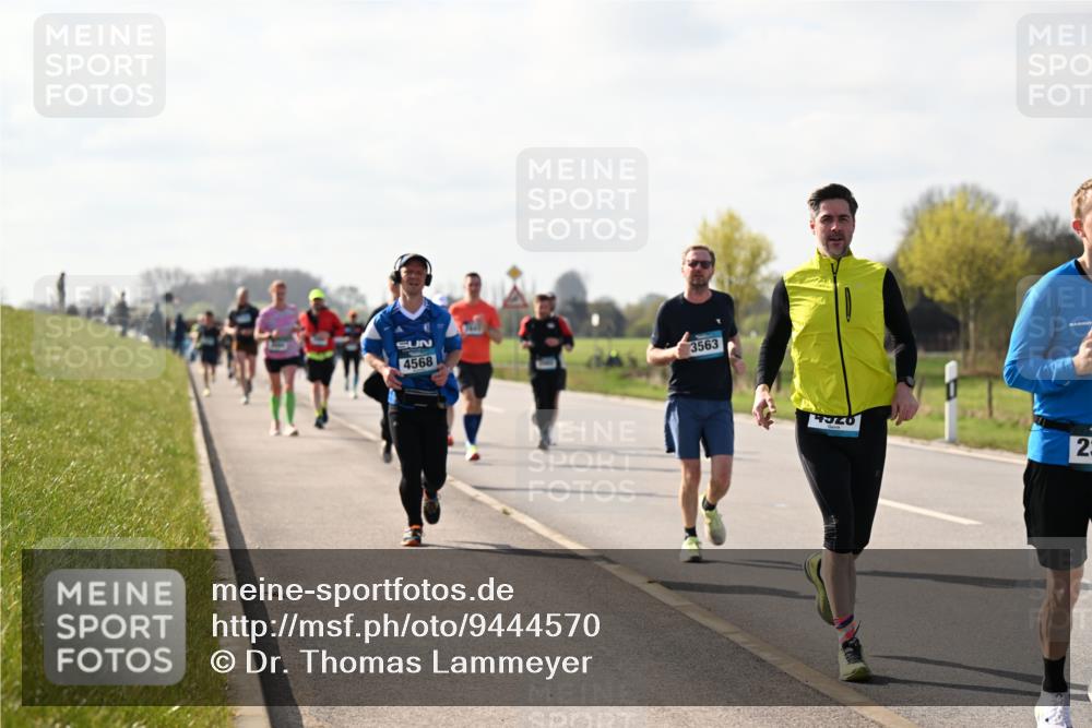 12.04.2026 - 45. Internationalen Wilhelmsburger Insellauf Dr. Thomas Lammeyer http://msf.ph/oto/9444570 12.04.2026 10:19:29 Laufen 4568, 3563, 1920, 23 meine-sportfotos.de