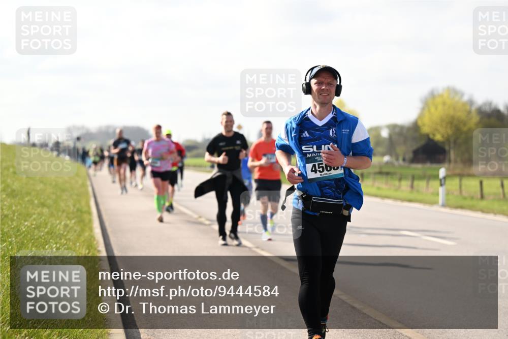 12.04.2026 - 45. Internationalen Wilhelmsburger Insellauf Dr. Thomas Lammeyer http://msf.ph/oto/9444584 12.04.2026 10:19:32 Laufen 45, 4560 meine-sportfotos.de