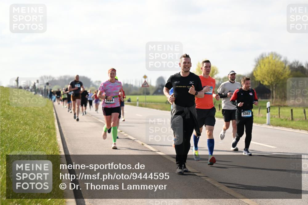 12.04.2026 - 45. Internationalen Wilhelmsburger Insellauf Dr. Thomas Lammeyer http://msf.ph/oto/9444595 12.04.2026 10:19:33 Laufen 3494, 20, 5562 meine-sportfotos.de