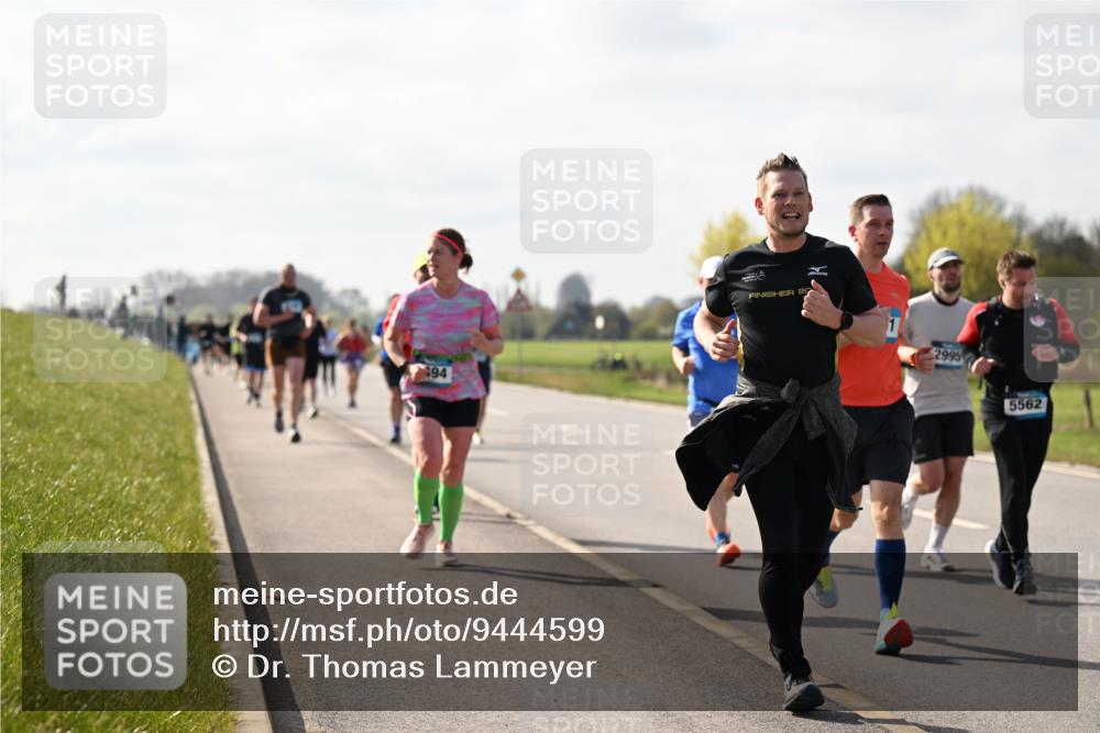 12.04.2026 - 45. Internationalen Wilhelmsburger Insellauf Dr. Thomas Lammeyer http://msf.ph/oto/9444599 12.04.2026 10:19:34 Laufen 494, 20, 2995, 5562 meine-sportfotos.de