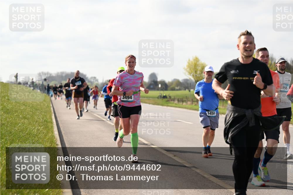 12.04.2026 - 45. Internationalen Wilhelmsburger Insellauf Dr. Thomas Lammeyer http://msf.ph/oto/9444602 12.04.2026 10:19:35 Laufen 3494, 3450, 995 meine-sportfotos.de
