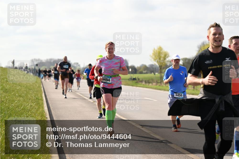12.04.2026 - 45. Internationalen Wilhelmsburger Insellauf Dr. Thomas Lammeyer http://msf.ph/oto/9444604 12.04.2026 10:19:35 Laufen 3494, 3450 meine-sportfotos.de