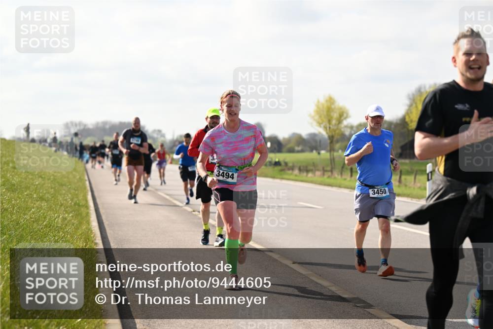 12.04.2026 - 45. Internationalen Wilhelmsburger Insellauf Dr. Thomas Lammeyer http://msf.ph/oto/9444605 12.04.2026 10:19:35 Laufen 3494, 3450 meine-sportfotos.de