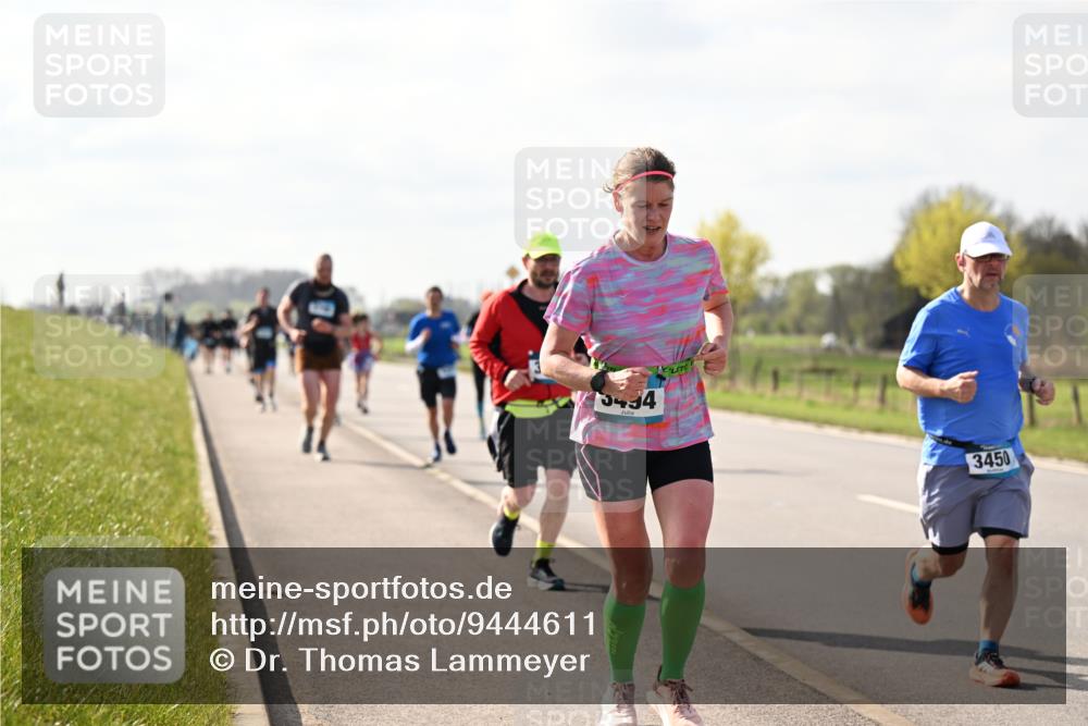 12.04.2026 - 45. Internationalen Wilhelmsburger Insellauf Dr. Thomas Lammeyer http://msf.ph/oto/9444611 12.04.2026 10:19:36 Laufen 5494, 3450 meine-sportfotos.de