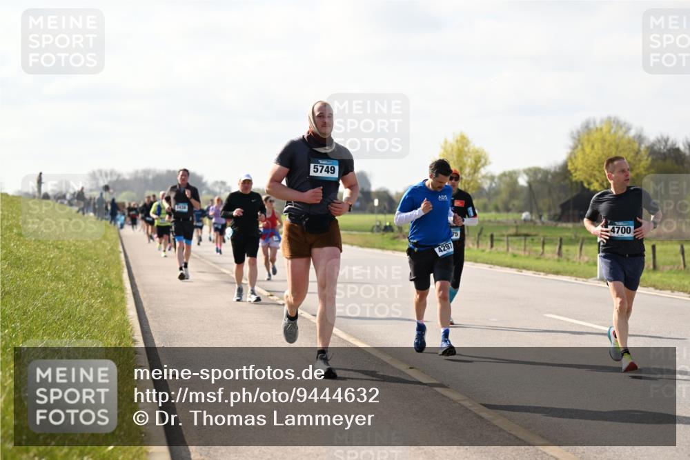 12.04.2026 - 45. Internationalen Wilhelmsburger Insellauf Dr. Thomas Lammeyer http://msf.ph/oto/9444632 12.04.2026 10:19:40 Laufen 5749, 4297, 75, 4700 meine-sportfotos.de