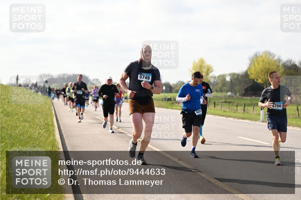 12.04.2026 - 45. Internationalen Wilhelmsburger Insellauf Dr. Thomas Lammeyer http://msf.ph/oto/9444633 12.04.2026 10:19:40 Laufen 5749, 4297, 4700 meine-sportfotos.de