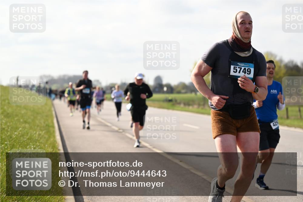 12.04.2026 - 45. Internationalen Wilhelmsburger Insellauf Dr. Thomas Lammeyer http://msf.ph/oto/9444643 12.04.2026 10:19:42 Laufen 5749, 429 meine-sportfotos.de