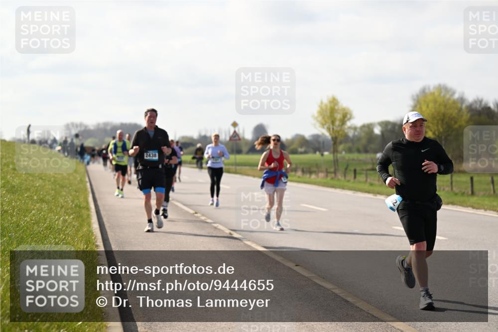 12.04.2026 - 45. Internationalen Wilhelmsburger Insellauf Dr. Thomas Lammeyer http://msf.ph/oto/9444655 12.04.2026 10:19:43 Laufen 2438 meine-sportfotos.de