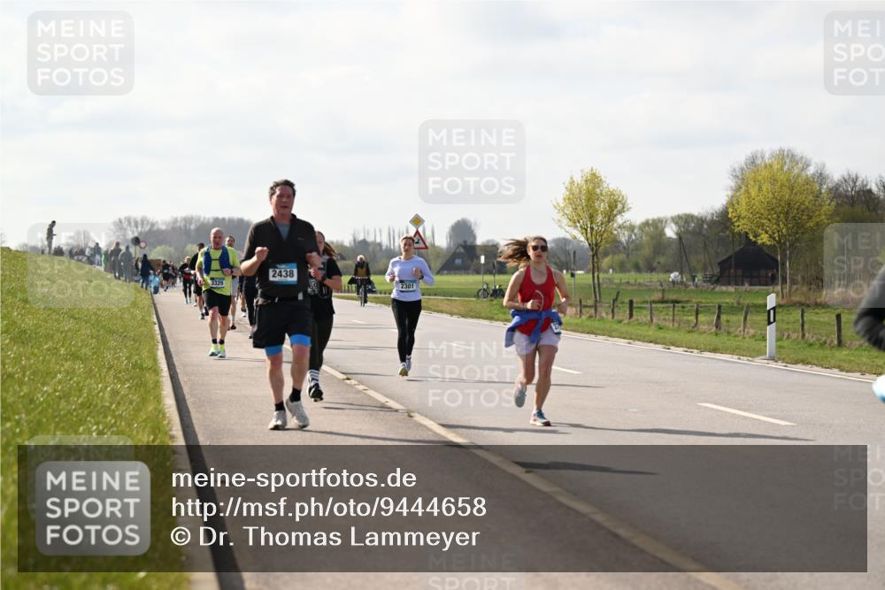 12.04.2026 - 45. Internationalen Wilhelmsburger Insellauf Dr. Thomas Lammeyer http://msf.ph/oto/9444658 12.04.2026 10:19:44 Laufen 3325, 2438, 2301 meine-sportfotos.de