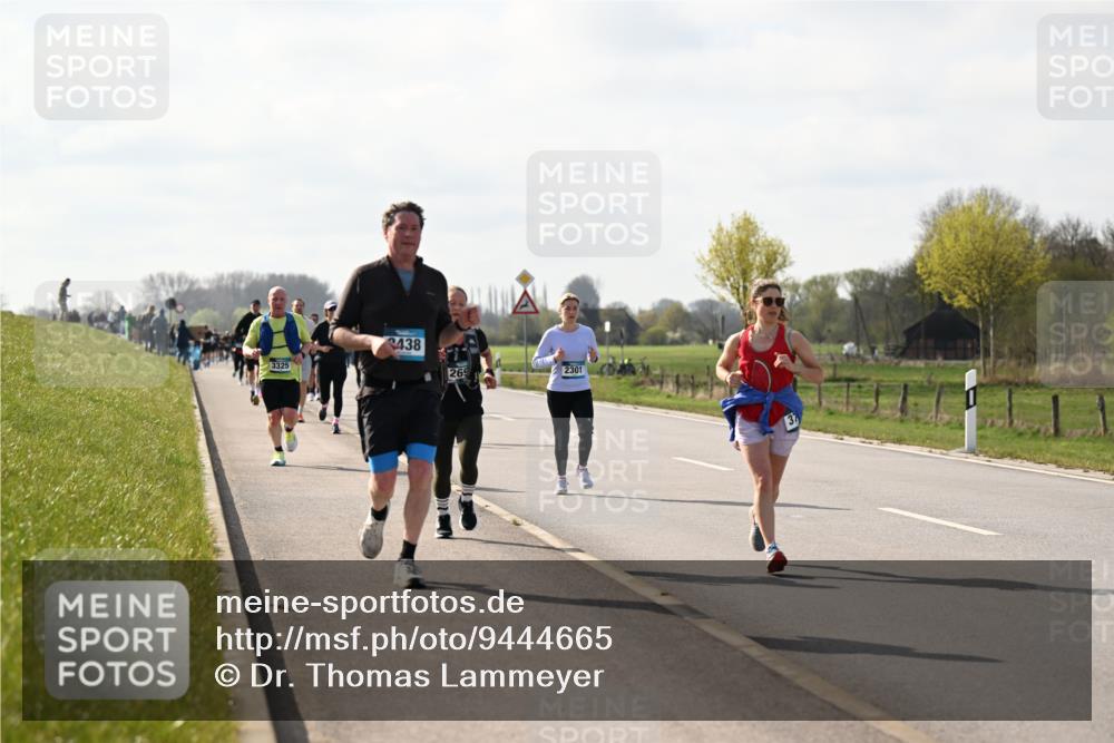 12.04.2026 - 45. Internationalen Wilhelmsburger Insellauf Dr. Thomas Lammeyer http://msf.ph/oto/9444665 12.04.2026 10:19:45 Laufen 3325, 438, 269, 2301 meine-sportfotos.de