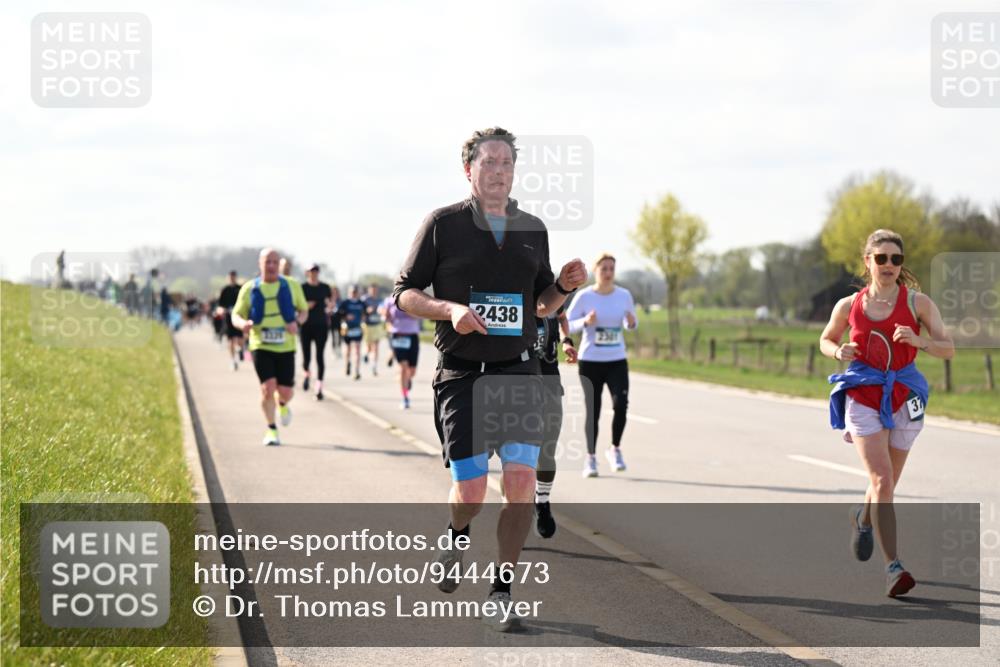 12.04.2026 - 45. Internationalen Wilhelmsburger Insellauf Dr. Thomas Lammeyer http://msf.ph/oto/9444673 12.04.2026 10:19:46 Laufen 2438, 2301, 37 meine-sportfotos.de