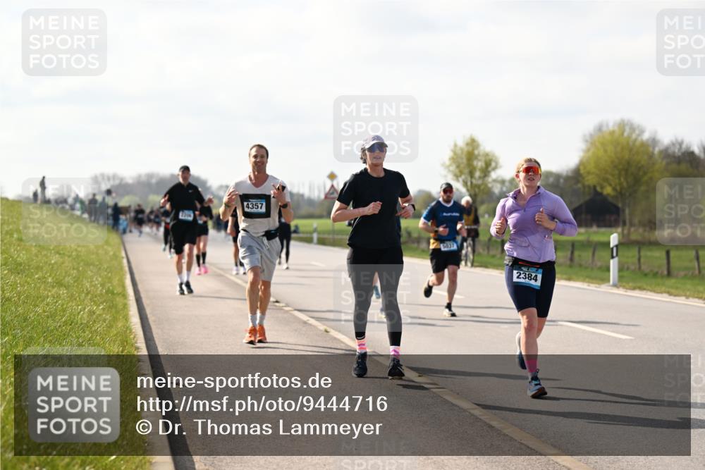 12.04.2026 - 45. Internationalen Wilhelmsburger Insellauf Dr. Thomas Lammeyer http://msf.ph/oto/9444716 12.04.2026 10:19:53 Laufen 4357, 2384 meine-sportfotos.de